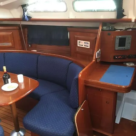 Botel Bnsail Barca A Vela Per Crociere, Veleggiate O Semplice Relax A Bordo *